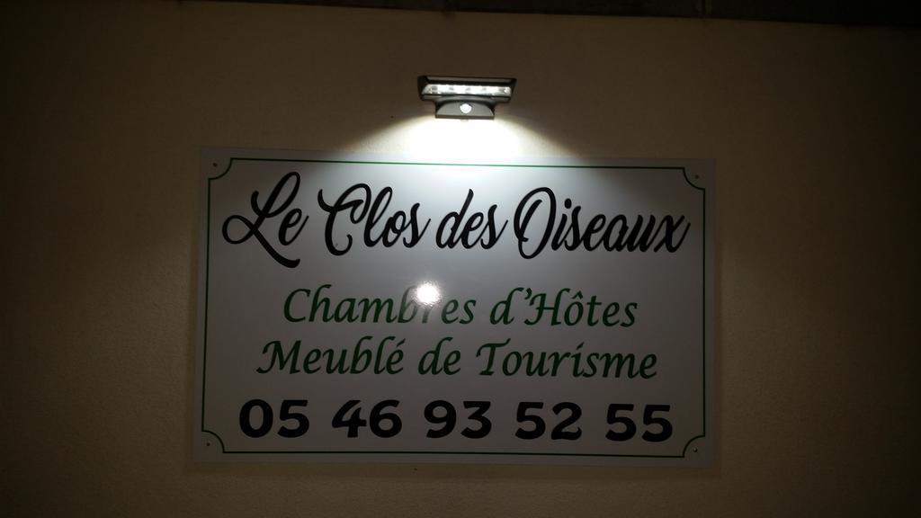 Le Clos Des Oiseaux Saintes Kültér fotó